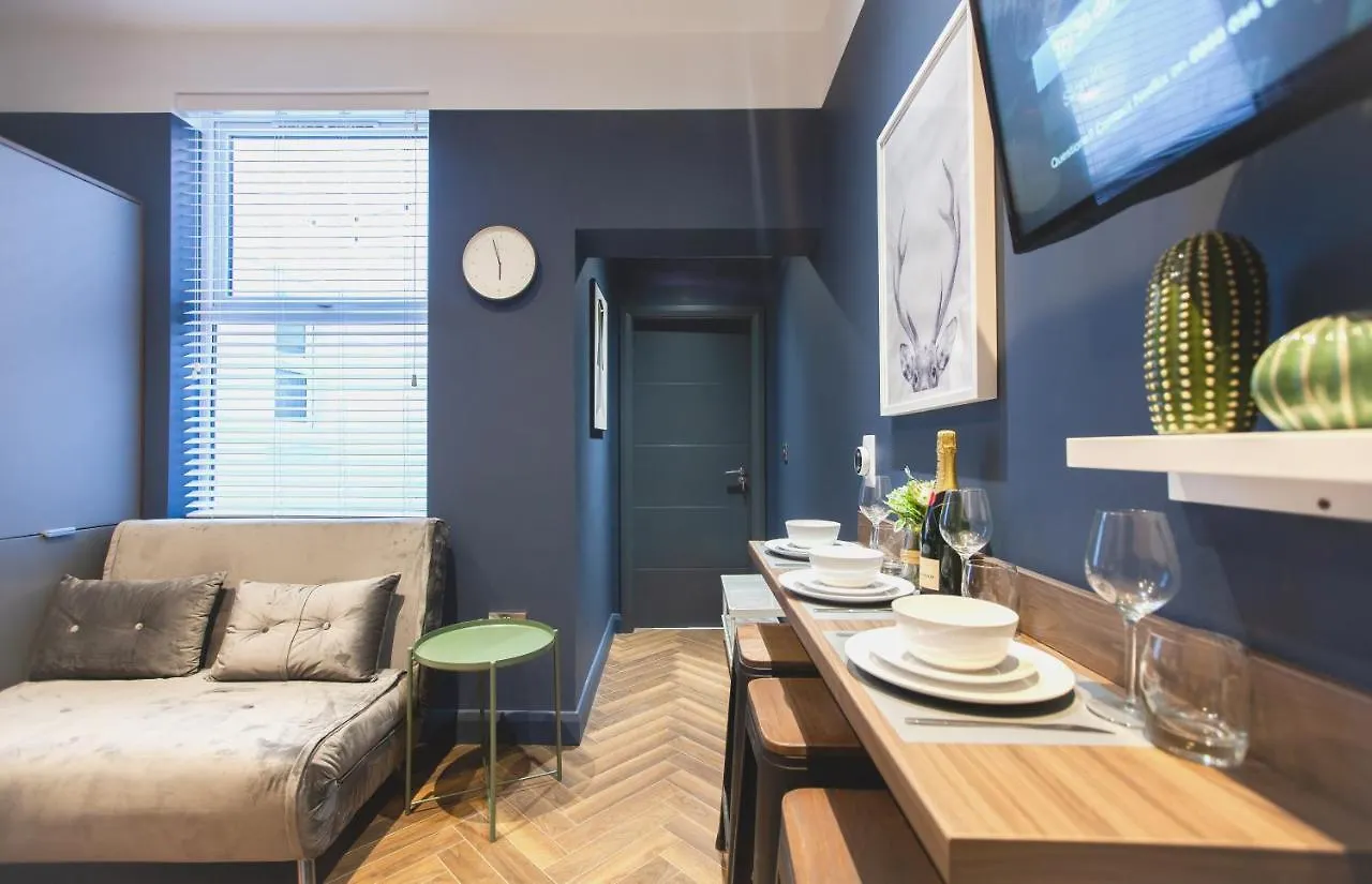 Yellow Hive Boutique Stay Apt 1 Belfast